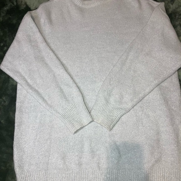 Bershka Other - Bershka Light Gray Crewneck Sweater